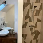 Amande House & Prázdninový dům *