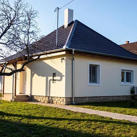 Amande House&cottage