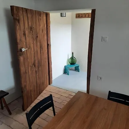 Amande House&cottage Semesterbostad *